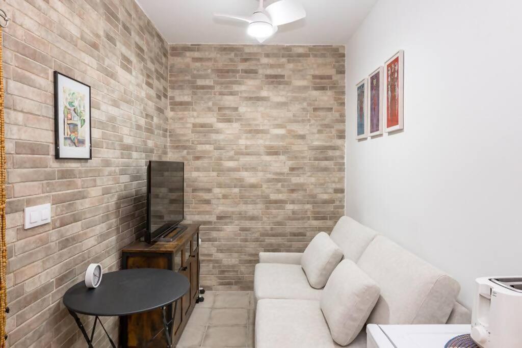 Madriz Apartamento Apartment Екстериор снимка