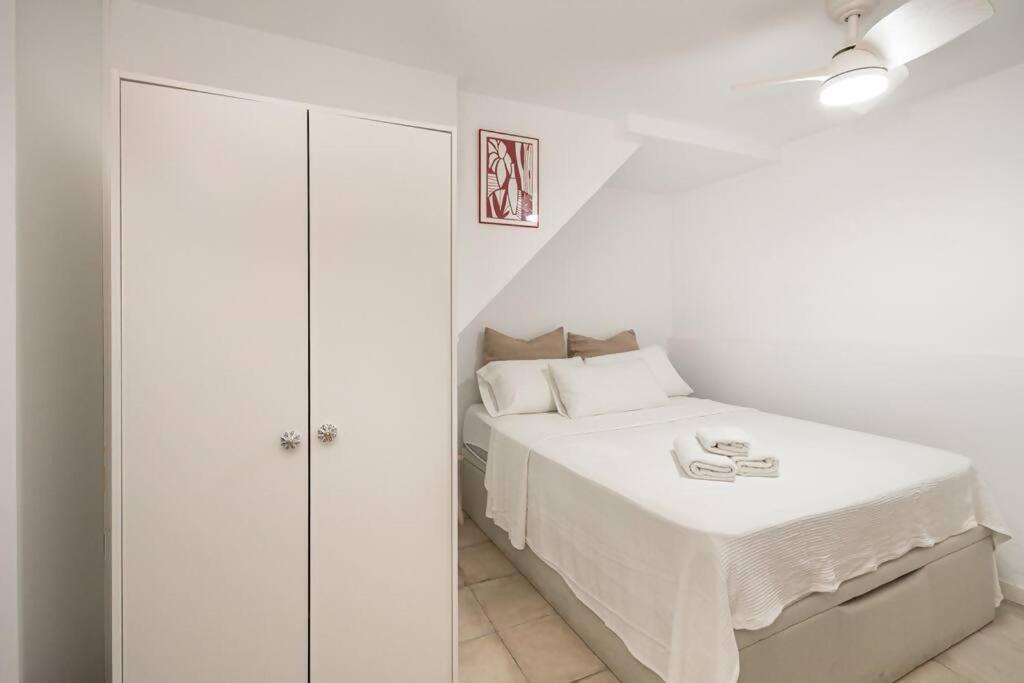 Madriz Apartamento Apartment Екстериор снимка