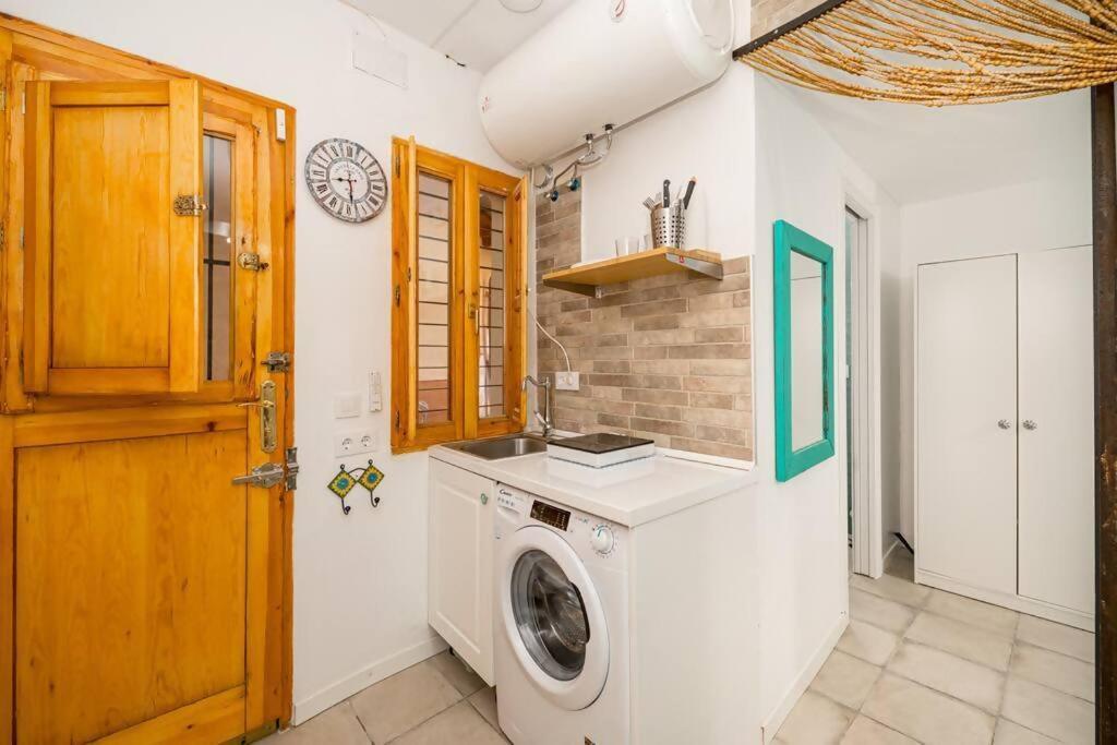 Madriz Apartamento Apartment Екстериор снимка