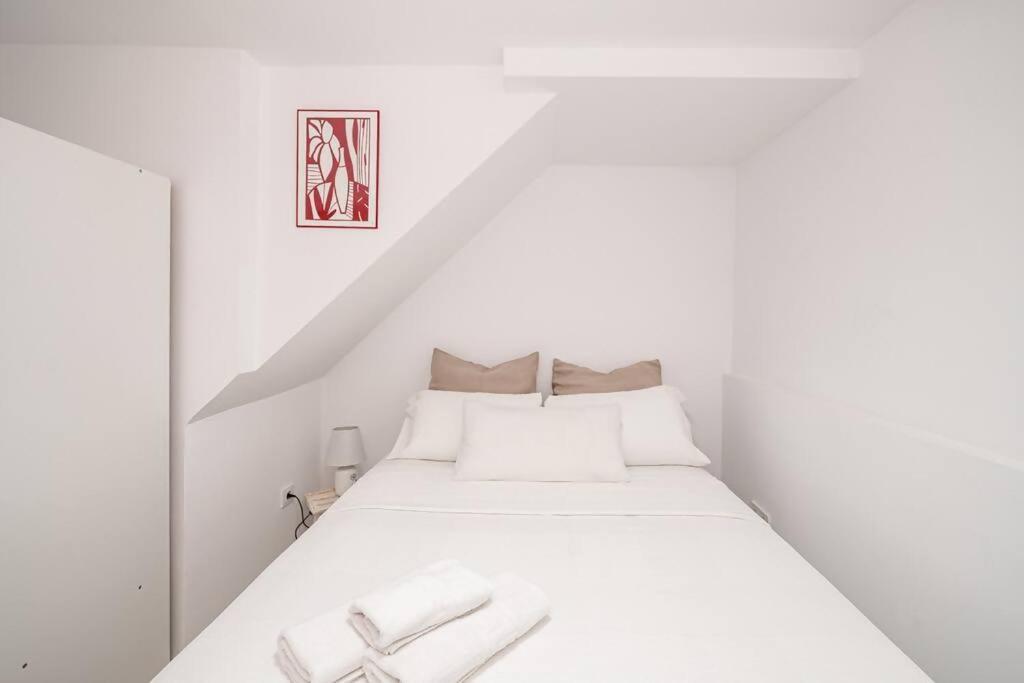 Madriz Apartamento Apartment Екстериор снимка