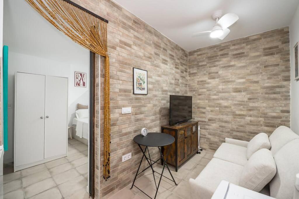 Madriz Apartamento Apartment Екстериор снимка